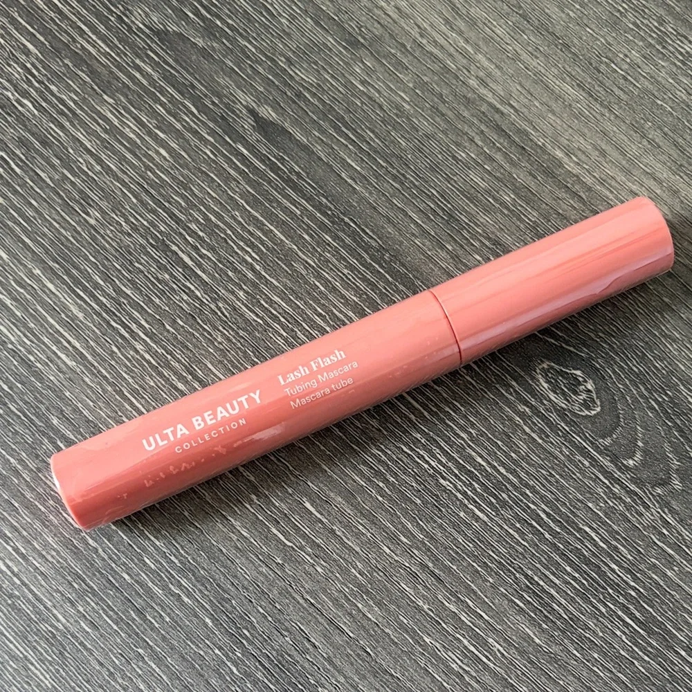 ❤️$3 NWT Ulta Beauty Lash Flash Mascara 8.15ml
